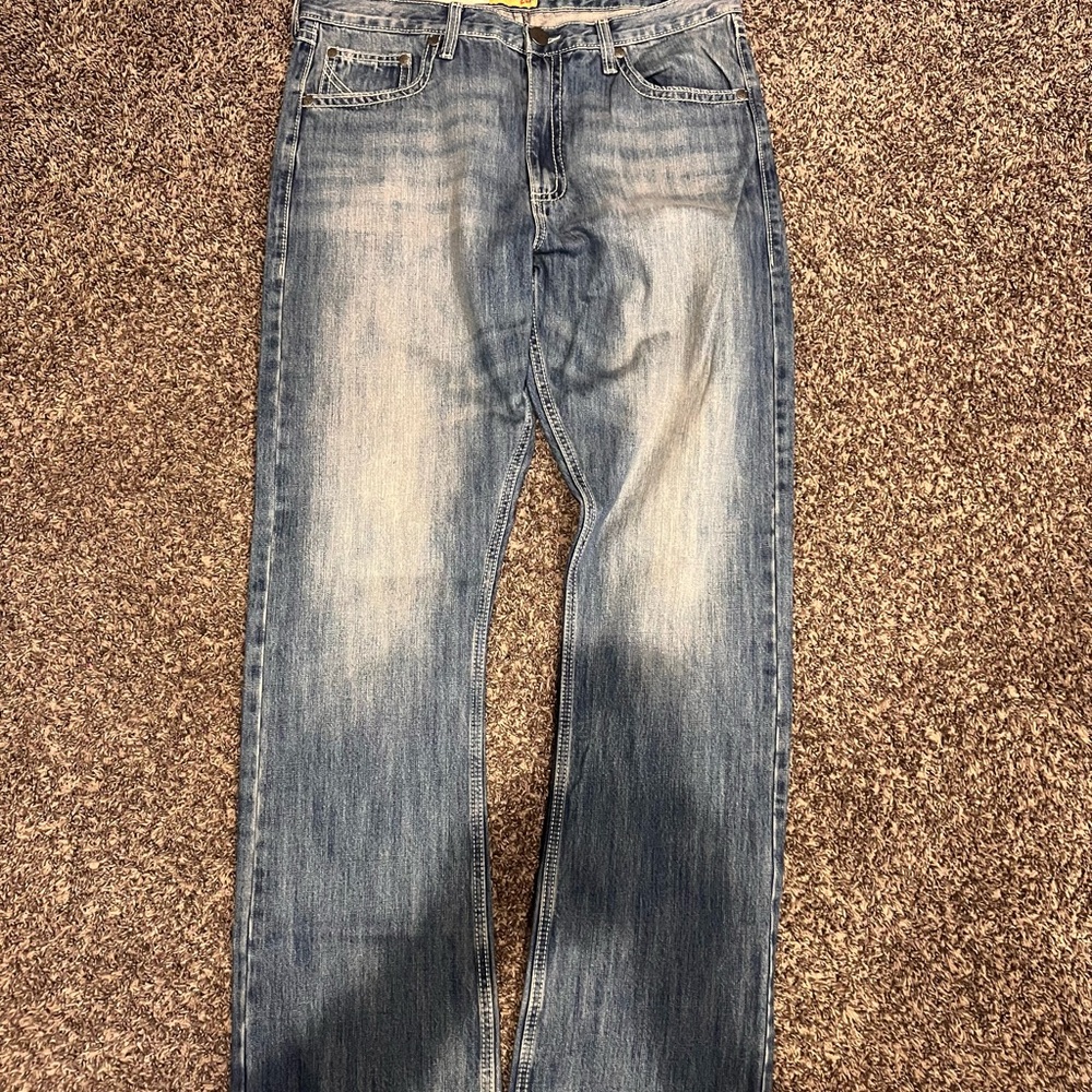 Wrangler Men's Light Blue Straight Jeans